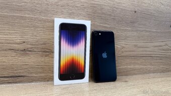Apple iPhone SE 2022 128GB Midnight - 6