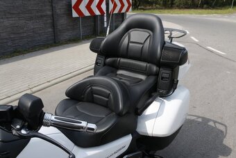 Honda Goldwing GL1800 - 6