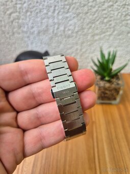 TISSOT PRX 40mm Quartz - 6