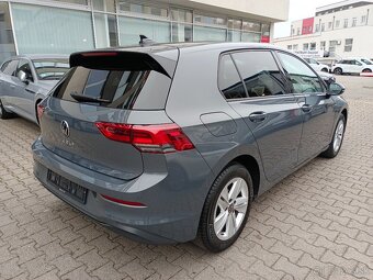 VW Golf 8 1.0TSI 81kW Manual 14tkm LED - záruka Autodraft - 6