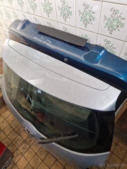 Predám piate, kufrove dvere na uvedené modely áut - 6