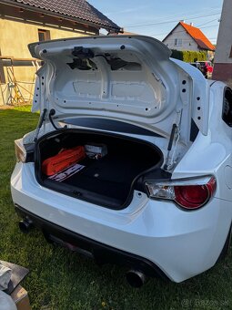 Toyotu GT86 (2013 | 147 kW | len 112 000km) - 6