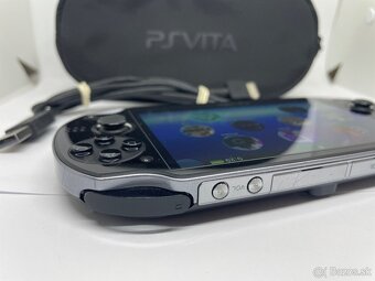 PS Vita Wi-Fi (PCH-1004) OLED - 6