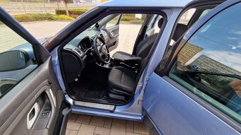 Škoda Roomster Scout 1.9tdi - 6