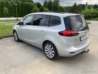 Opel Zafira Tourer - 6