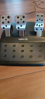 Na predaj: Logitech G29 + pedále + radiaca páka - 6