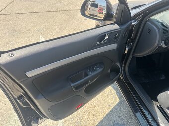 Škoda octavia 2 lift 2.0tdi CFH 103kw Dsg - 6