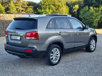 KIA SORENTO 2,2CRDi 4x4  7MIESTNE - 6