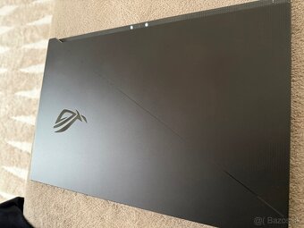 Predam Asus ROG Zephyrus S17 GX703H - 6