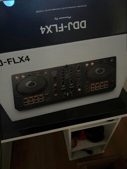 Pioneer FLX 4 DJ kontroler - 6