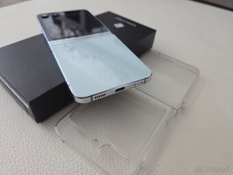 Samsung Z flip5 256g.. - 6