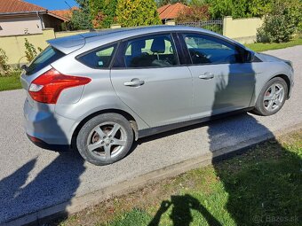 Ford focus mk3 2.0 tdci 85kw automat - 6