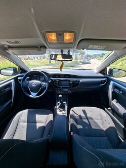 Toyota Corolla sedan 1.6 Style - 6