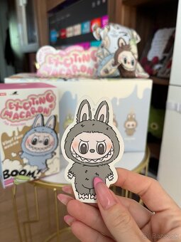 Labubu macaron - 6