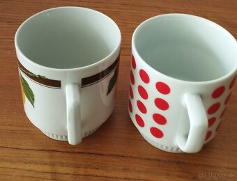 Porcelánové šálky - retro -2ks - 6