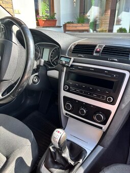 Škoda octavia 2 combi 4x4 - 6