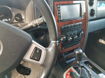 Jeep commander 3.0, 160kW - 6