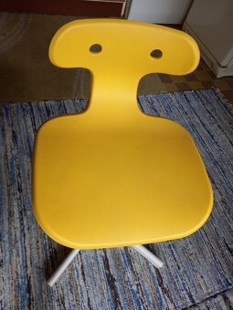 Predám detský polohovateľný stôl IKEA Pahl - 6