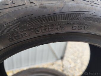 205/50r17 Zimné Goodyear - 6