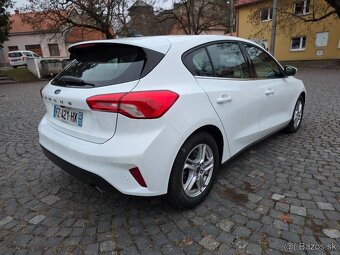 Ford Focus 1.5 TDCi EcoBlue Titanium - 6