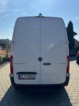 Mercedes Sprinter Vysoká výbava - 6