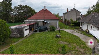 Veľký priestranný pozemok o rozlohe 7745 m2 s RD, Jelka - 6