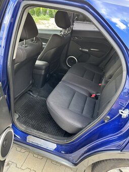 Predám Hondu Civic 1.8 Automat - 6