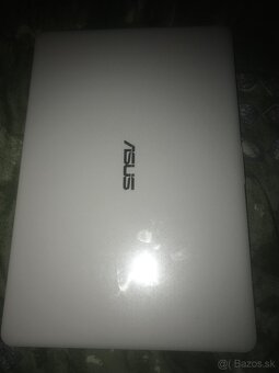 Asus E 203 N - 6