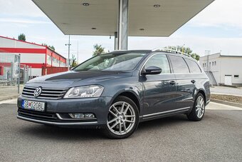 Volkswagen Passat Variant 2.0 TDI BMT Highline 4MOTION - 6