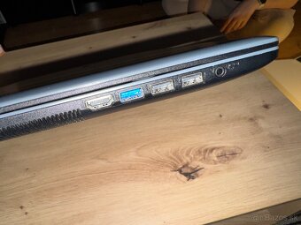 Asus X540BA-DM623T – málo používaný - 6