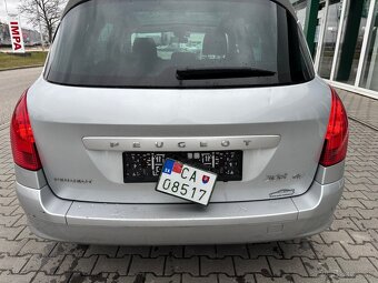 Peugeot 308SV 1.6 HDI 2011 - 6