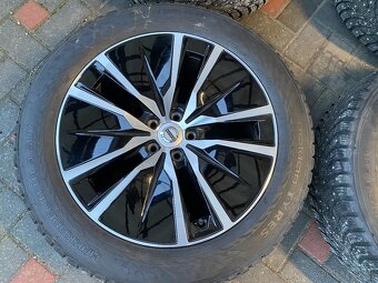 Sada diskov VOLVO R19 - stav veľmi dobý - diel 31680216 - 6