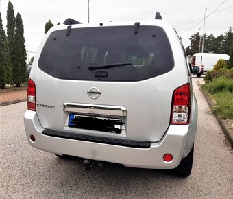 Nissan Pathfinder 2.5dci 140kW rv 2011 4x4 - 6