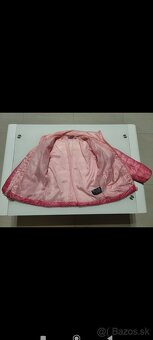 Predám dievčenskú prechodnú bundu - 6