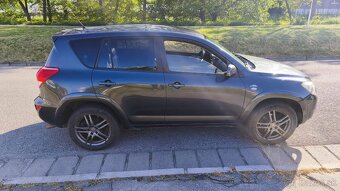 TOYOTA RAV4 2.2 D-4D - 6