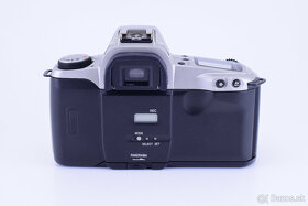 Canon New EOS Kiss + Canon EF 35-135mm f4 - 6