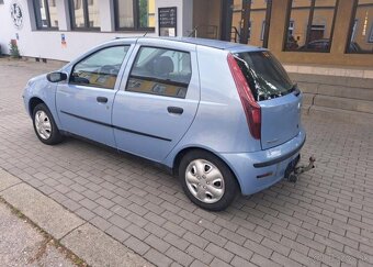 Fiat Punto 1,2 i benzín manuál 44 kw - 6