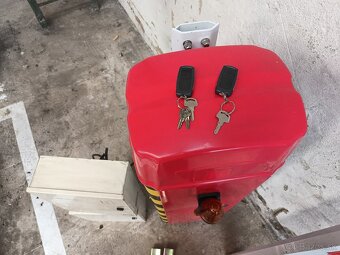 Automatická brána s dodatočným záložným napájaním - 6