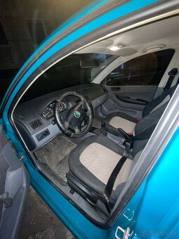 Škoda Fabia Junior Hatchback | 2002 | Jednoduché a lacné aut - 6