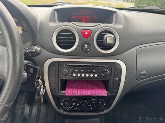 Citroën C3 1.1i Manuál - 6