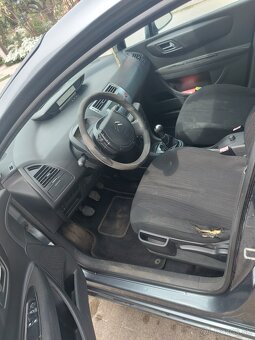 Predám Citroën C4 - 6