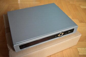 HDD nahravaci box s ovládačom - 6