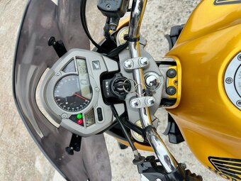 Honda cb 600f hornet - 6