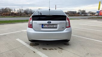 Toyota PRIUS 3 Hybrid Executive 11/2012 - 6