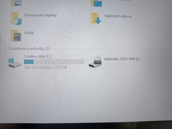 predám Lenovo thinkpad L440 , Intel core i5 , 8gb ram , ssd - 6