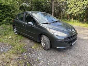 Peugeot 207 1.4 54kW benzin - 6