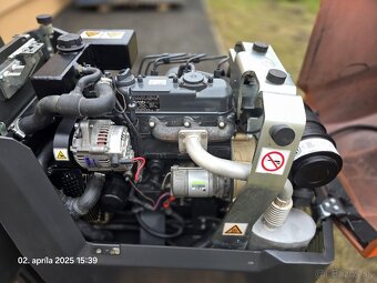 Ježkový vibračný valec Husqvarna LP 9505 - 6