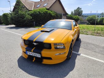 Ford Mustag GT 4,6 V8 - 6
