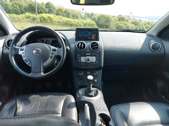Nissan Qashqai 2.0 dCi - 6