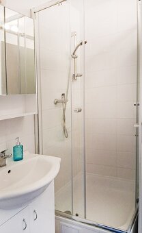 Na prenájom nový, 2-izbový apartmán na Južnej tr. - 6